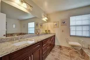 1720 W Oak Knoll Cir, Davie, FL 33324 - Photo 21