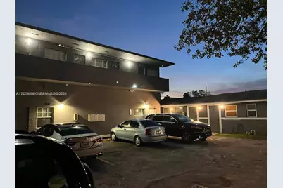 5010 Pembroke Rd #7, West Park, FL 33021 - Photo 3