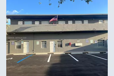 5010 Pembroke Rd #8, West Park, FL 33021 - Photo 1