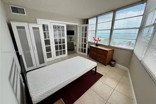 801 Brickell Bay Dr, Miami, FL 33131 - Photo 7
