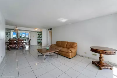 231 174th St #617, Sunny Isles Beach, FL 33160 - Photo 3