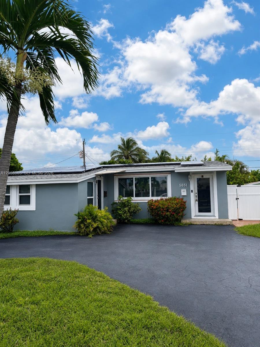 5651 NE 9th Ave - 5651 NE 9th Ave, Oakland Park, FL 33334 Luxury Property | Jose Angel Pina