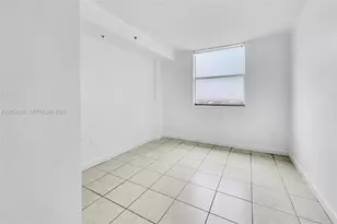 1 Glen Royal Parkway, Miami, FL 33125 - Photo 9