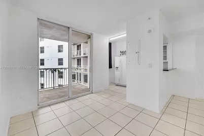 1 Glen Royal Pkwy #1010, Miami, FL 33125 - Photo 5