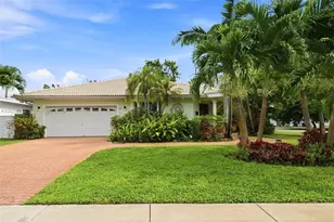 701 Westward Dr, Miami Springs, FL 33166 - Photo 1