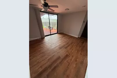9116 NW 35th Pl, Sunrise, FL 33351 - Photo 15