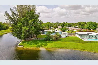 6605 NW 80th Ct, Tamarac, FL 33321 - Photo 31
