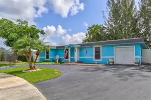 6605 NW 80th Ct, Tamarac, FL 33321 - Photo 3