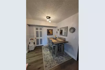 6605 NW 80th Ct, Tamarac, FL 33321 - Photo 11