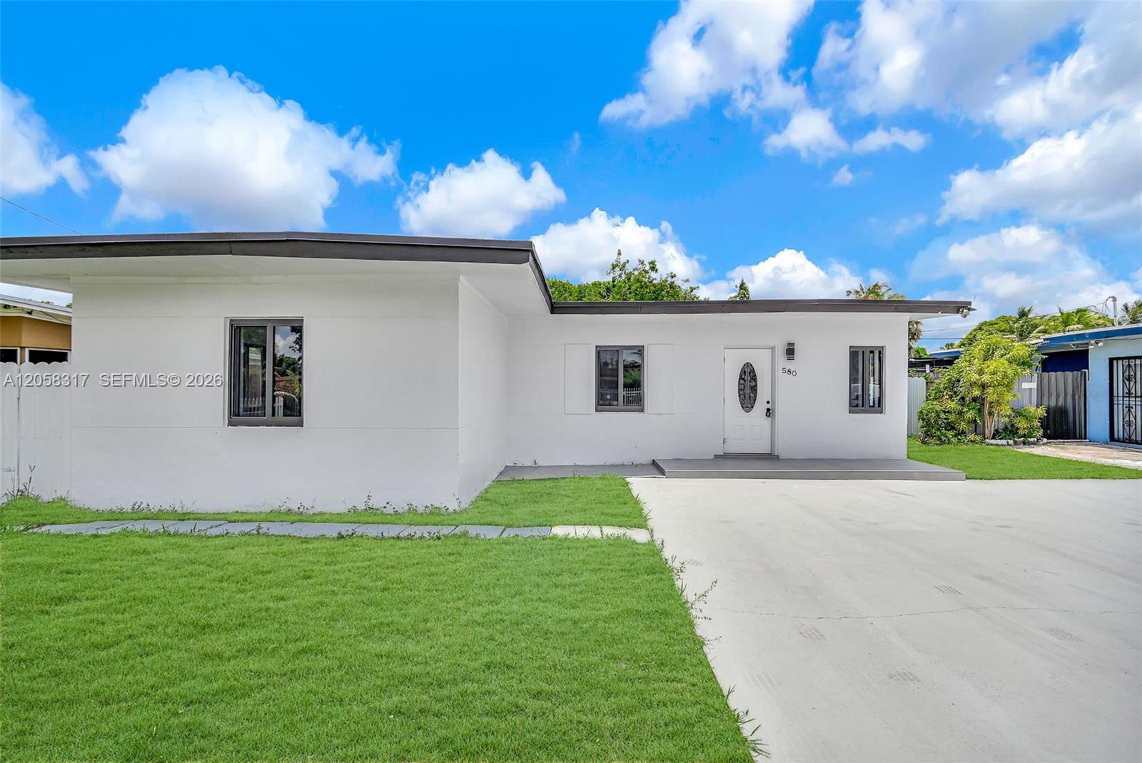 580 NW 116th Terrace - 580 NW 116th Terrace, Miami, FL 33168 Luxury Property | Jose Angel Pina
