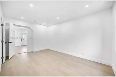 580 NW 116th Ter, Miami, FL 33168 - Photo 27