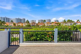 3748 NE 209th Terrace, Aventura, FL 33180 - Photo 15
