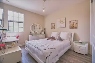 129 Riverwalk Cir E, Plantation, FL 33325 - Photo 11