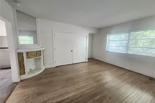 1557 Euclid Ave, Miami Beach, FL 33139 - Photo 5