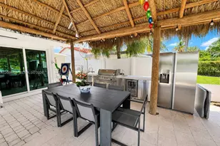 20950 NE 25th Ct, Miami, FL 33180 - Photo 31