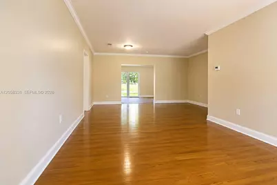 6361 Tamiami Canal Rd, Miami, FL 33126 - Photo 5