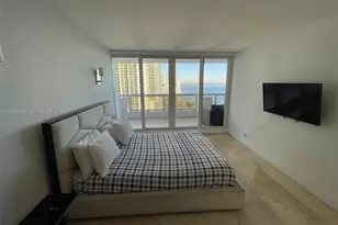 1717 N Bayshore Dr, Miami, FL 33132 - Photo 17