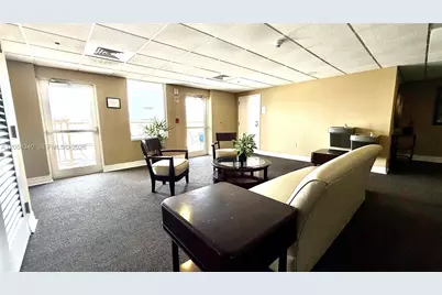 900 SW 8th St #1501, Miami, FL 33130 - Photo 19