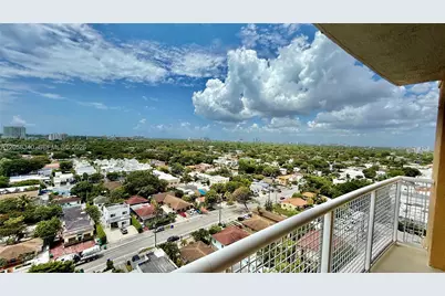 900 SW 8th St #1501, Miami, FL 33130 - Photo 25