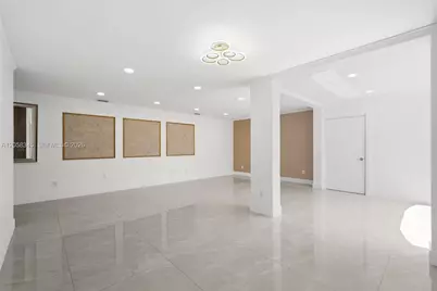 3571 Magellan Cir #343-4, Aventura, FL 33180 - Photo 9