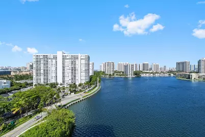 2780 NE 183rd St #1216, Aventura, FL 33160 - Photo 7