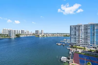 2780 NE 183rd St #1216, Aventura, FL 33160 - Photo 21