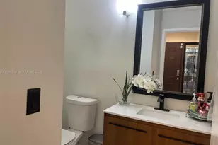 1066 NE 202nd Ln, Miami, FL 33179 - Photo 39