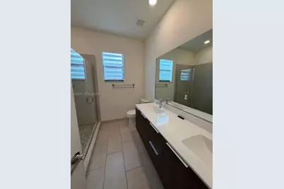 15816 NW 91st Ave, Miami Lakes, FL 33018 - Photo 15