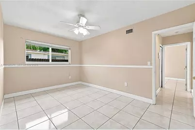 2220 De Soto Dr, Miramar, FL 33023 - Photo 19