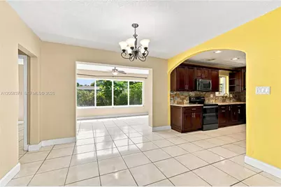 2220 De Soto Dr, Miramar, FL 33023 - Photo 7