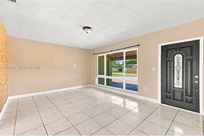 2220 De Soto Dr, Miramar, FL 33023 - Photo 5
