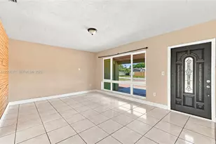 2220 Desoto Dr, Miramar, FL 33023 - Photo 5