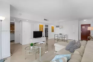 3801 S Ocean Dr, Hollywood, FL 33019 - Photo 17