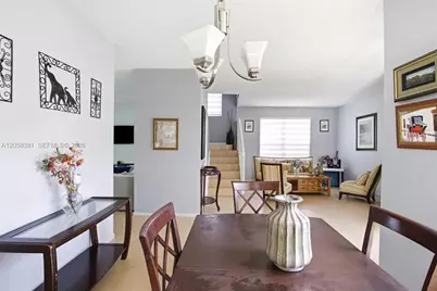 2412 SW 164th Ave, Miramar, FL 33027 - Photo 5
