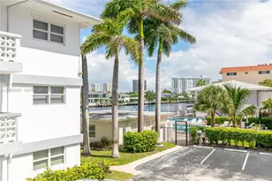 3135 S Ocean Dr, Hallandale Beach, FL 33009 - Photo 25