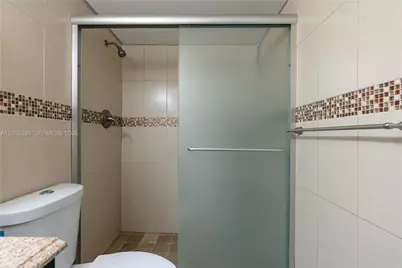 3135 S Ocean Dr #227, Hallandale Beach, FL 33009 - Photo 11