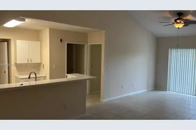 2600 S University Dr #325, Davie, FL 33328 - Photo 7