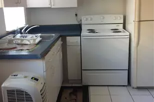 2734 SW 24th Ter, Miami, FL 33145 - Photo 5
