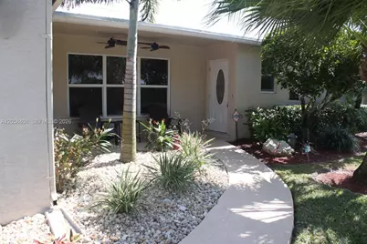 2294 NW 63rd Ave, Margate, FL 33063 - Photo 3