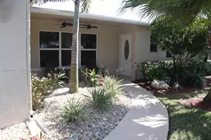 2294 NW 63rd Ave, Margate, FL 33063 - Photo 3