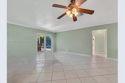 2294 NW 63rd Ave, Margate, FL 33063 - Photo 13