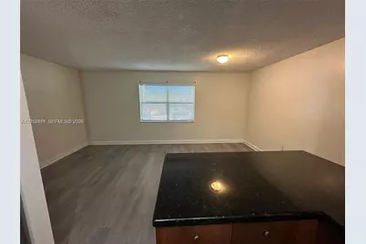 950 NW 11th St #1C, Miami, FL 33136 - Photo 5