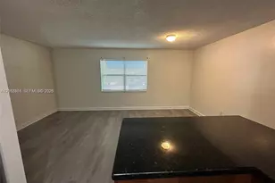 950 NW 11th St, Miami, FL 33136 - Photo 5
