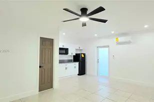 15182 SW 69th St, Miami, FL 33193 - Photo 3