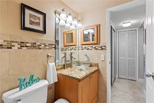 6215 W 20th Ave, Hialeah, FL 33012 - Photo 19