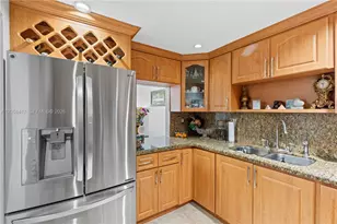 6215 W 20th Ave, Hialeah, FL 33012 - Photo 7