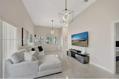 1130 NE 41st Ave, Homestead, FL 33033 - Photo 23