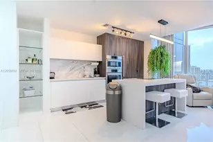 851 NE 1st Ave, Miami, FL 33132 - Photo 5