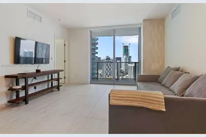 77 SE 5th Street #3902, Miami, FL 33131 - Photo 5