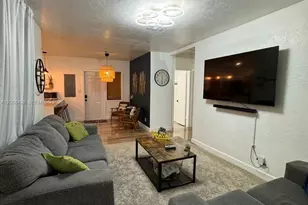 207 SW 11th St, Fort Lauderdale, FL 33315 - Photo 11